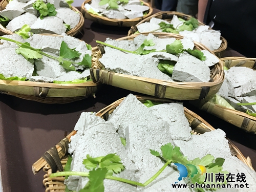 重庆火锅排队王&nbsp;珮姐老火锅泸州店25日开业(图10)