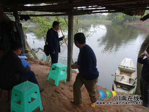 泸县潮河镇开展汛前安全检查(图2)