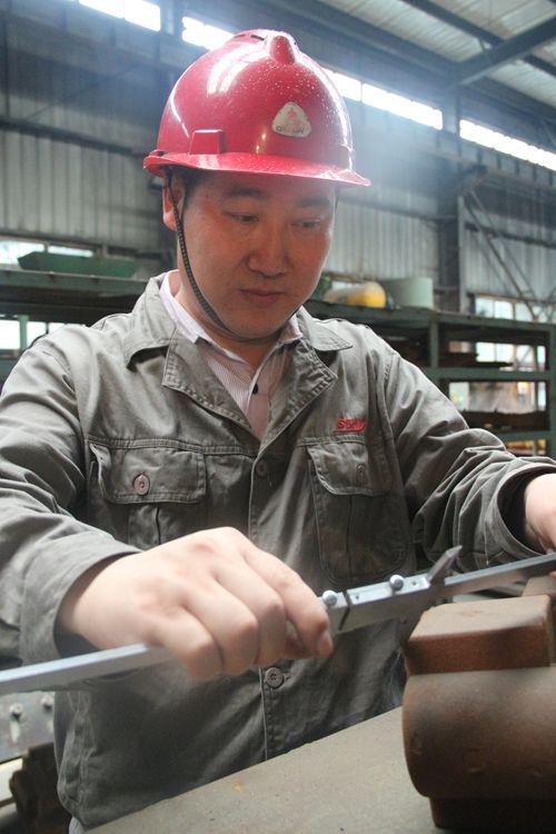 蒲教平:从造型工到总经助 劳动者没有休止符(图4) 蒲教平:从造型工到总经助 劳动者没有休止符(图4)