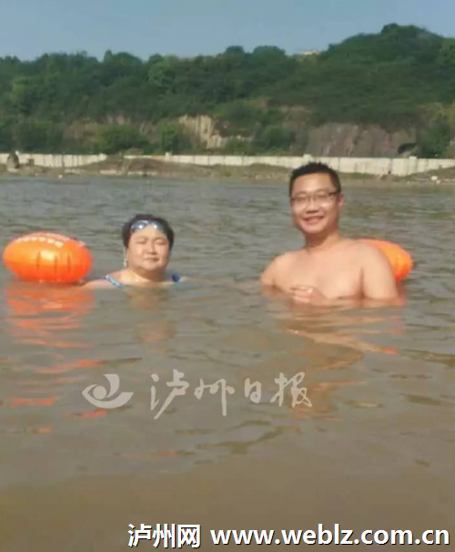 又见泸州英雄!长江激流中救人(图1) 又见泸州英雄!长江激流中救人(图1)