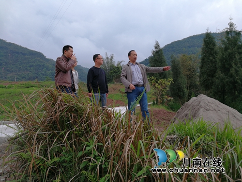 合江县国土资源局助推脱贫攻坚(图1)