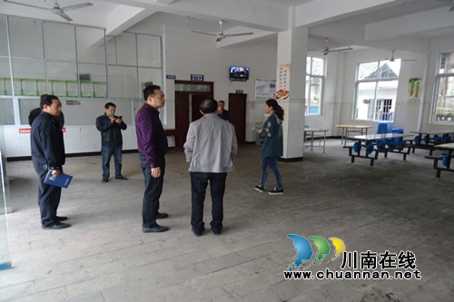 合江:携手共创密溪美好校园(图1) 合江:携手共创密溪美好校园(图1)