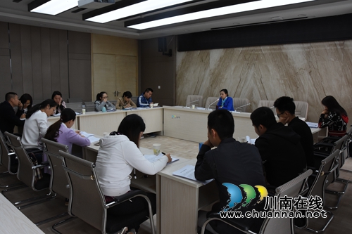 龙马潭区行政审批局:完善内部制度 夯实创新基础(图1) 龙马潭区行政审批局:完善内部制度 夯实创新基础(图1)