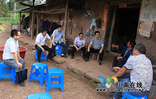 宜宾县:企地与贫困户抱团发力脱贫干劲足(图2) 宜宾县:企地与贫困户抱团发力脱贫干劲足(图2)