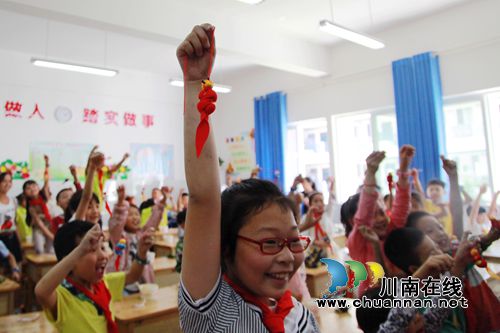 泸州龙马潭:“粽”情端午 乐享亲情(图7) 泸州龙马潭:“粽”情端午 乐享亲情(图7)