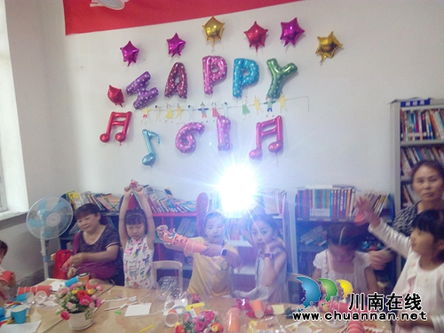 麻柳湾社区开展“童心飞扬，快乐成长”亲子活动(图3)