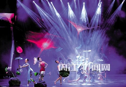 内江：“甜城美·甜女甜”音乐情景剧精彩上演(图1)