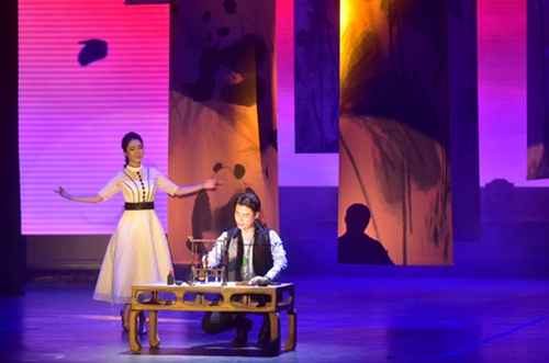 《甜城美·甜女甜》音乐情景剧在内江上演