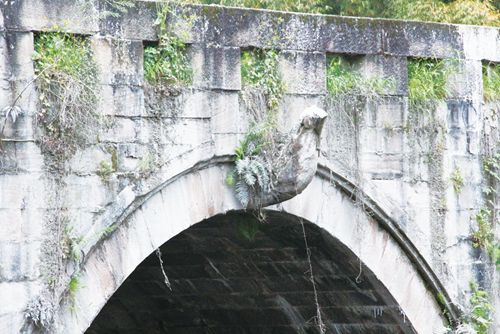 特兴德龙桥：900多年的古桥藏了几多神秘？