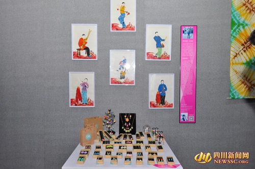 宜宾学院毕业作品展 美院学生浮雕叫价1万8(图2) 宜宾学院毕业作品展 美院学生浮雕叫价1万8(图2)