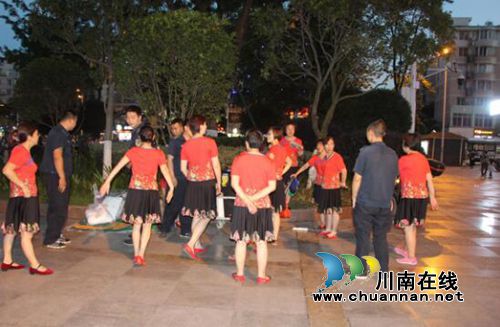 古蔺县住建局开展高考期间市容秩序专项整治行动