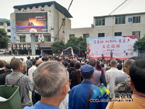 泸县云锦镇法治宣传如火如荼