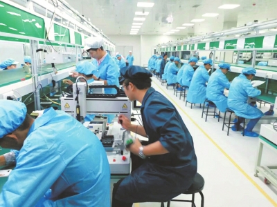 “宜宾造”第一批品牌类高端产品下线