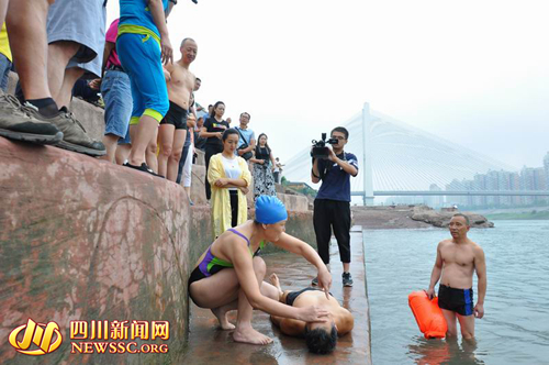 宜宾渔民一年救6名落水者&nbsp;获街道褒奖3000元