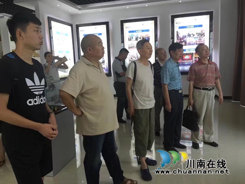 知名作家荔城采风 打造合江对外宣传新名片(图5) 知名作家荔城采风 打造合江对外宣传新名片(图5)