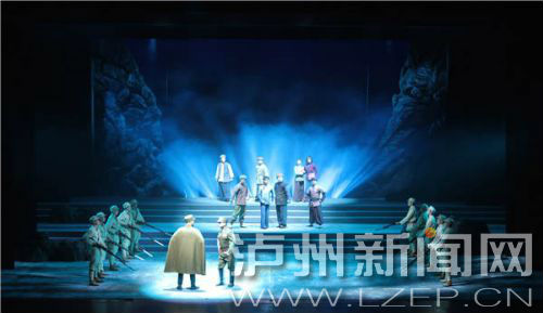 《红灯记》等经典剧目下半年陆续登陆泸州(图4) 《红灯记》等经典剧目下半年陆续登陆泸州(图4)