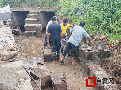 自贡富顺引水工程被曝“豆腐渣”&nbsp;政府补建(图1)