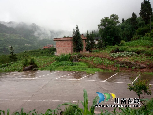 杨梅“红”了!一起相约“梅”丽福宝赏美景(图11) 杨梅“红”了!一起相约“梅”丽福宝赏美景(图11)