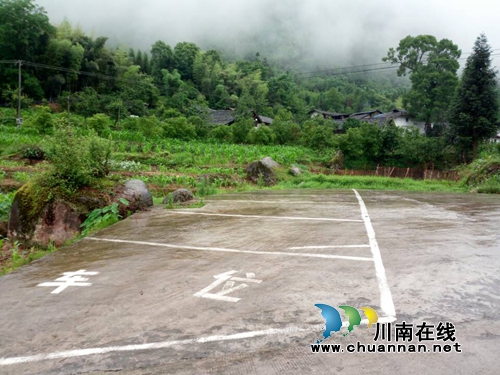 杨梅“红”了!一起相约“梅”丽福宝赏美景(图12) 杨梅“红”了!一起相约“梅”丽福宝赏美景(图12)