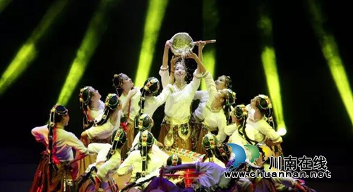 压轴“大戏”!专业院团明晚PK大专院校!(图1) 压轴“大戏”!专业院团明晚PK大专院校!(图1)