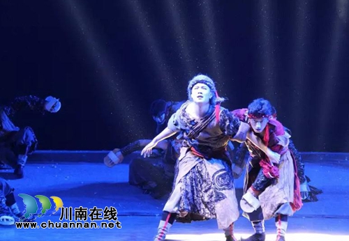 压轴“大戏”!专业院团明晚PK大专院校!(图3) 压轴“大戏”!专业院团明晚PK大专院校!(图3)