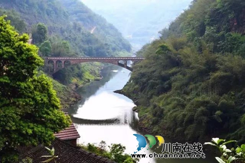 杨雪:云烟水拍江门峡(图3) 杨雪:云烟水拍江门峡(图3)