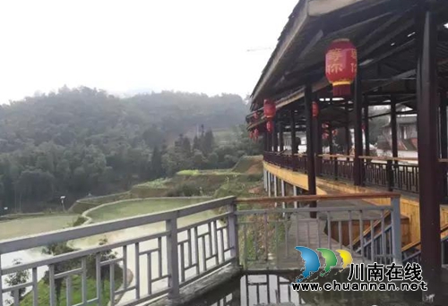 余远忠　　大&nbsp;美&nbsp;无&nbsp;痕&nbsp;画&nbsp;稿&nbsp;溪&nbsp;（第二届四川省散文奖获奖作品展播）(图1)