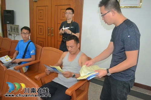 以案普法&nbsp;江阳区法院“6·26”禁毒宣传出新招(图11)