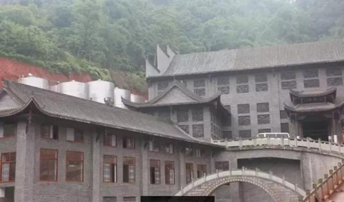 “寻找中国最美酒厂”大型采访活动走进沈酒(图10)