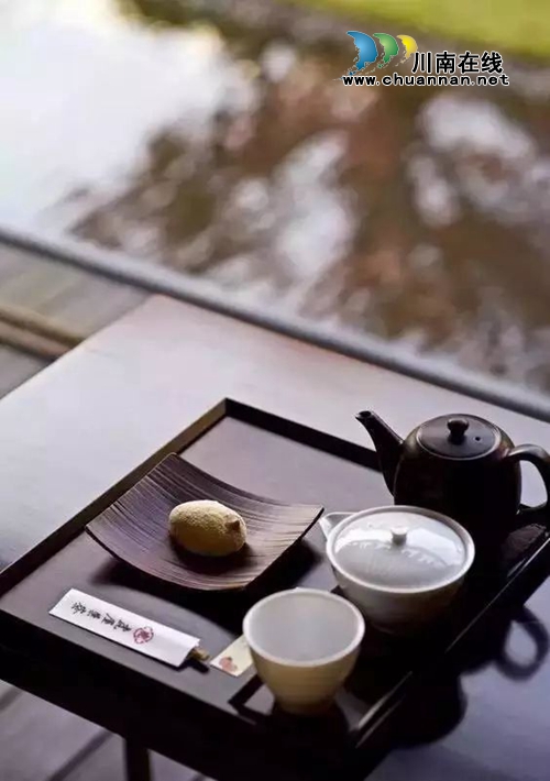 官国柱:品茶是生活的化妆(图2) 官国柱:品茶是生活的化妆(图2)