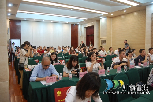 火锅烧烤...泸州城西将迎来“吃喝玩乐中心”(图2) 火锅烧烤...泸州城西将迎来“吃喝玩乐中心”(图2)
