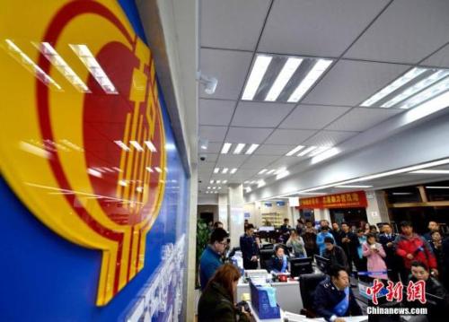 一批新规今施行：全面实施身份证异地受理