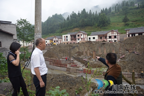 叙永县教育局：用心用情抓实扶贫向党献礼(图5)