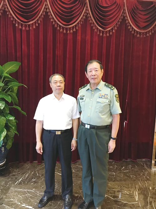 罗援将军:重返巴蜀祭英魂 敬畏历史赴未来(图1) 罗援将军:重返巴蜀祭英魂 敬畏历史赴未来(图1)