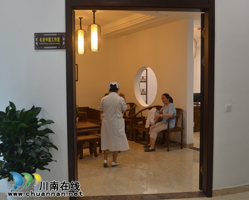 西南医科大学附属中医医院天寿同仁国医馆开业(图17) 西南医科大学附属中医医院天寿同仁国医馆开业(图17)