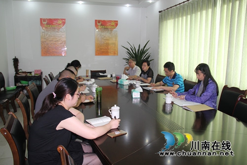 泸州市司法局到合江县开展公证质量检查(图1)