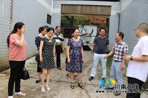 合江县创建国家食品安全示范城市工作获泸州市督查组好评(图2) 合江县创建国家食品安全示范城市工作获泸州市督查组好评(图2)