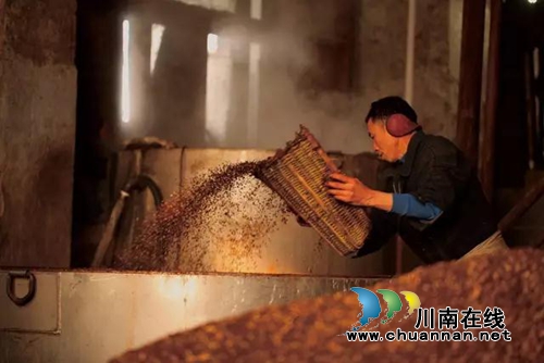 "寻找中国最美酒厂"大型采访活动走进仙潭酒业(图7) "寻找中国最美酒厂"大型采访活动走进仙潭酒业(图7)
