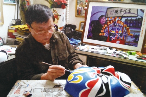 吴公望：巧手执画笔&nbsp;赋予“东方彩龙”新生命(图7)