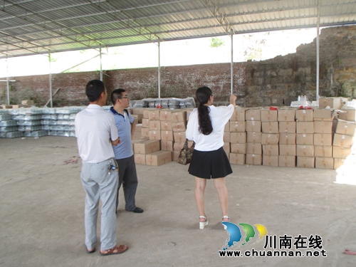 泸县石桥镇开展环保及安全生产隐患检查(图2) 泸县石桥镇开展环保及安全生产隐患检查(图2)