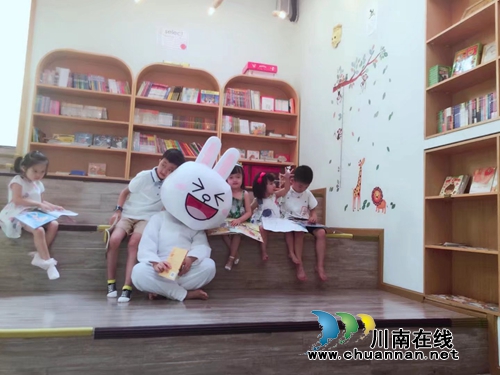 让孩子爱上读书&nbsp;&nbsp;&nbsp;“图书小天使”来了(图4)