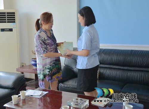 江阳区法院搭建四个平台问诊式服务园区建设(图3) 江阳区法院搭建四个平台问诊式服务园区建设(图3)