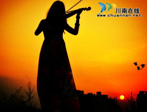 胡炀：水边，驿动的蝶影(图4)