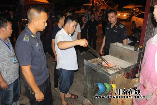 古蔺县住建局开展露天烧烤专项整治行动(图2) 古蔺县住建局开展露天烧烤专项整治行动(图2)