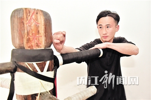蜀八极拳传人陈浩哲习武15年将内江功夫传四方(图1)