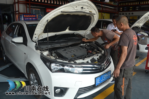 央视走进泸州飞驰驿站 探索企业发展的秘密(图2) 央视走进泸州飞驰驿站 探索企业发展的秘密(图2)