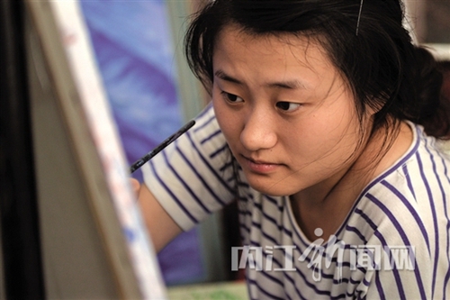 一个内江女孩的“涂鸦”世界(图4) 一个内江女孩的“涂鸦”世界(图4)