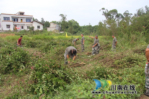 泸渝高速路云龙段在泸县云龙镇顺利开工
