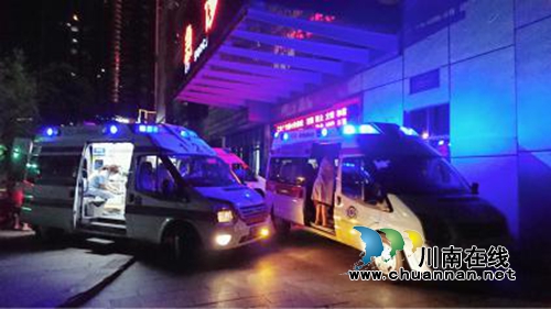 西南医大中医院:24小时急诊构筑生命线(图3) 西南医大中医院:24小时急诊构筑生命线(图3)