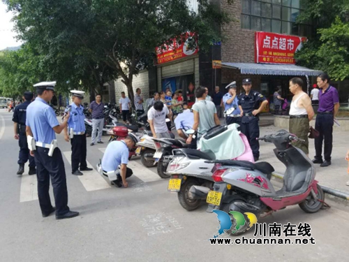 古蔺县: 整治市容秩序 迎接“省卫”复检(图2) 古蔺县: 整治市容秩序 迎接“省卫”复检(图2)